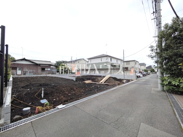 接道状況および現場風景 【日野市多摩平3丁目】 接道状況および現場風景 【日野市多摩平3丁目】