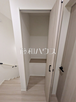 1号棟 収納 【狛江市東野川3丁目】