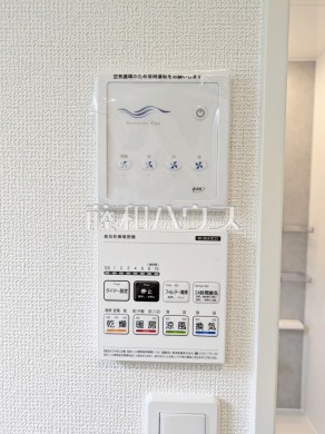 2号棟 浴室換気乾燥機 【狛江市東野川3丁目】 雨の日の強い味方!浴室換気乾燥機付きユニットバスで洗濯物が乾かせます。