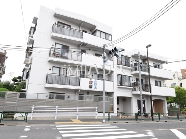 ≪現地外観≫安心のオートロック付きマンション。日々の安全を守ります。【西国分寺パークホームズ】 ≪現地外観≫安心のオートロック付きマンション。日々の安全を守ります。【西国分寺パークホームズ】