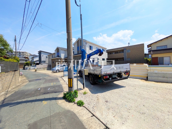 接道状況および現場風景 【福岡市城南区干隈1丁目】 接道状況および現場風景 【福岡市城南区干隈1丁目】