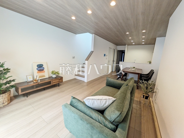 2号棟 リビング 【福岡市城南区干隈1丁目】 2号棟 リビング 【福岡市城南区干隈1丁目】