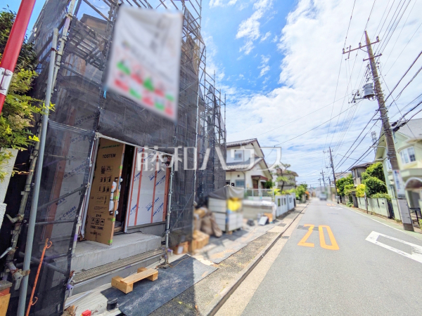 接道状況および現場風景 【調布市深大寺東町6丁目】 接道状況および現場風景 【調布市深大寺東町6丁目】