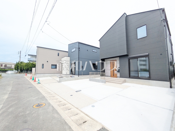 接道状況および現場風景 【福岡市早良区原8丁目】 接道状況および現場風景 【福岡市早良区原8丁目】