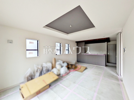 2号棟 リビング(施工中) 【国分寺市北町4丁目】/撮影日2026/10/19