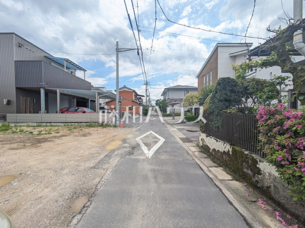 接道状況および現場風景 【名古屋市守山区大字中志段味字西原】 接道状況および現場風景 【名古屋市守山区大字中志段味字西原】