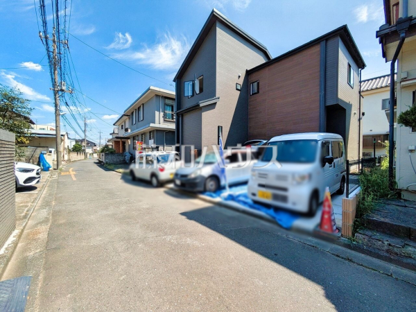 接道状況および現場風景 【所沢市小手指南2丁目】 接道状況および現場風景 【所沢市小手指南2丁目】