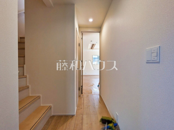 その他内観 【所沢市小手指南2丁目】 平日のご案内も可能です。まずはお気軽にお問合せ下さいませ。 その他内観 【所沢市小手指南2丁目】 平日のご案内も可能です。まずはお気軽にお問合せ下さいませ。