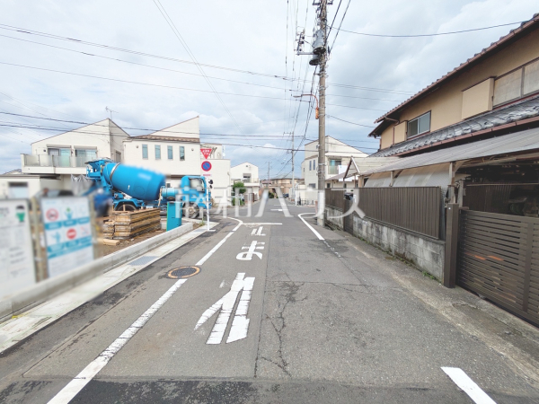 接道状況および現場風景 【八王子市子安町2丁目】 接道状況および現場風景 【八王子市子安町2丁目】