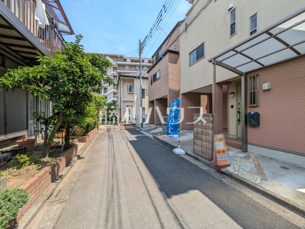 接道状況および現場風景 【朝霞市本町1丁目】 接道状況および現場風景 【朝霞市本町1丁目】