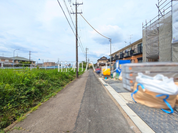 接道状況および現場風景 【春日井市柏井町7丁目】 接道状況および現場風景 【春日井市柏井町7丁目】