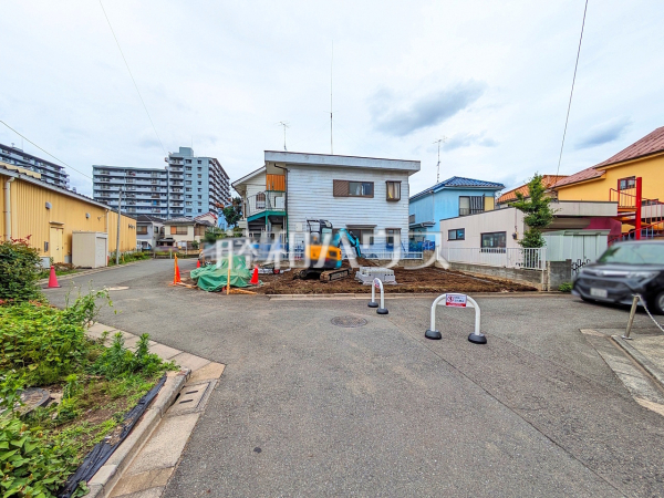 接道状況および現場風景 【小平市小川町1丁目】 接道状況および現場風景 【小平市小川町1丁目】