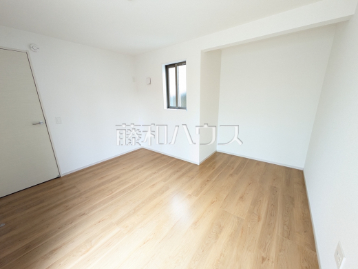 居室 【春日井市柏井町2丁目】