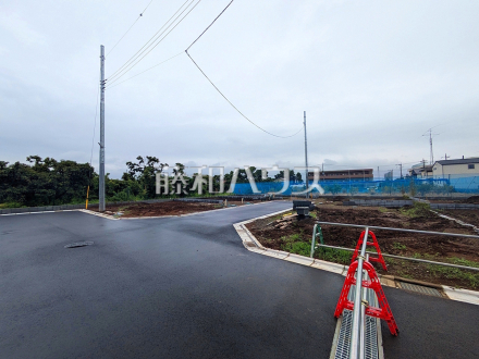 接道状況および現場風景 【新座市片山3丁目】/撮影日2026/09/11