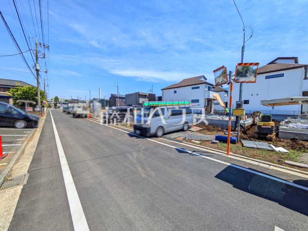 接道状況および現場風景 【立川市幸町5丁目】 接道状況および現場風景 【立川市幸町5丁目】