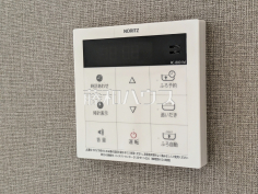2号棟 給湯機 【宜野湾市嘉数3丁目】追焚機能付で時間差入浴もOK追焚き機能付きなので、生活時間の違う家族に便利です。 2号棟 給湯機 【宜野湾市嘉数3丁目】追焚機能付で時間差入浴もOK追焚き機能付きなので、生活時間の違う家族に便利です。