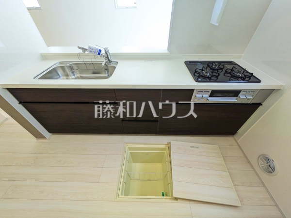 2号棟 キッチン 【宜野湾市嘉数3丁目】 2号棟 キッチン 【宜野湾市嘉数3丁目】