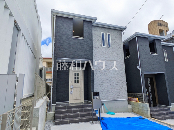 2号棟 外観 【宜野湾市嘉数3丁目】 2号棟 外観 【宜野湾市嘉数3丁目】