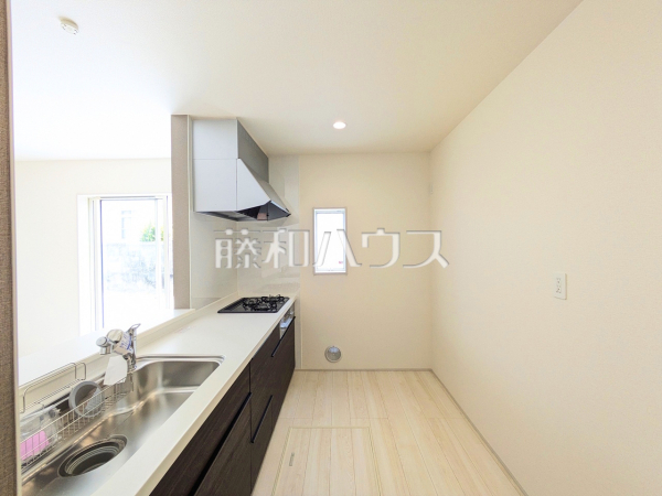 2号棟 キッチン 【宜野湾市嘉数3丁目】 2号棟 キッチン 【宜野湾市嘉数3丁目】