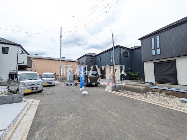 接道状況および現場風景 【新座市畑中1丁目】 接道状況および現場風景 【新座市畑中1丁目】