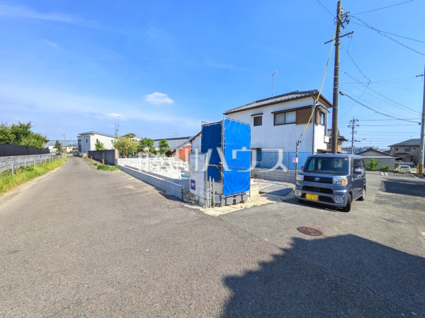 接道状況および現場風景 【小牧市大字本庄】 接道状況および現場風景 【小牧市大字本庄】