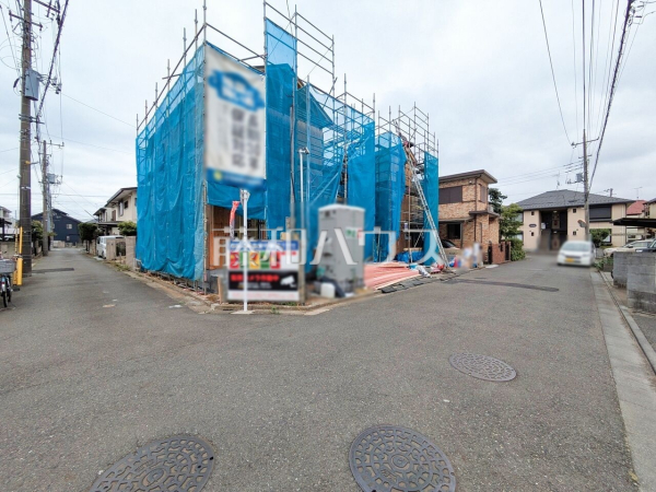 接道状況および現場風景【東久留米市氷川台2丁目】 周辺環境はもちろん日当たりや設備仕様など実際に行ってみないと分からないことも多くございます。営業担当がご案内いたしますのでお気軽にお問い合わせください 接道状況および現場風景【東久留米市氷川台2丁目】 周辺環境はもちろん日当たりや設備仕様など実際に行ってみないと分からないことも多くございます。営業担当がご案内いたしますのでお気軽にお問い合わせください