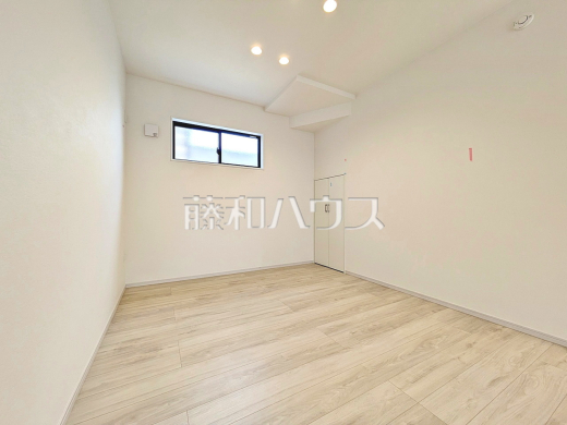 3号棟 リビング 【三鷹市井口5丁目】