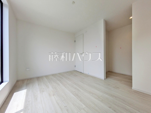 3号棟 居室 【三鷹市井口5丁目】
