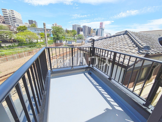 バルコニー 【府中市本町2丁目】