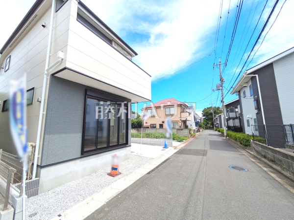 接道状況および現場風景 【練馬区南大泉4丁目】 接道状況および現場風景 【練馬区南大泉4丁目】