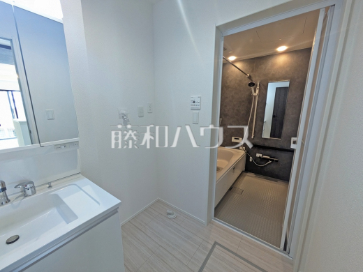 洗面室 【名古屋市守山区村合町】