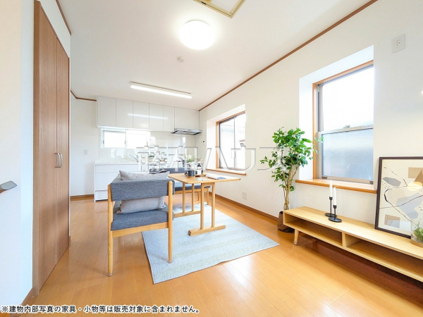 リビング 【東村山市萩山町1丁目】 リビング 【東村山市萩山町1丁目】