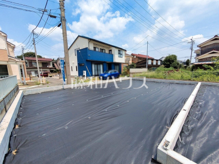 1号地 現地写真 見学はしたいけど、なかなか時間が取れない・・・そんな方に出勤前や仕事終わりにマイホームを見学できるサポートをいたします。【東久留米市前沢1丁目】/撮影日2026/07/16