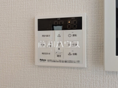 浴室給湯リモコン追焚機能付で時間差入浴もOK 浴室給湯リモコン追焚機能付で時間差入浴もOK