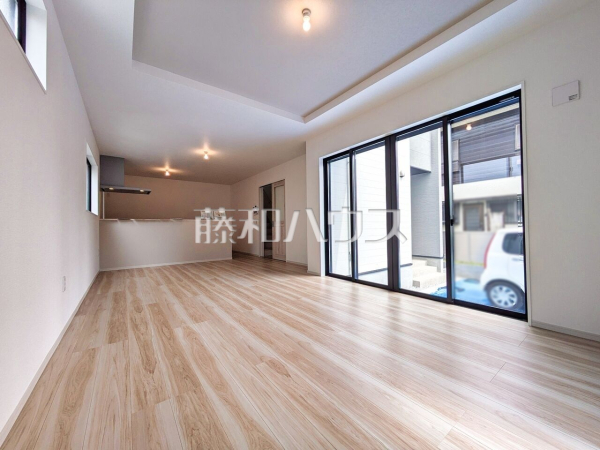 2号棟 リビング 【所沢市中新井3丁目】 2号棟 リビング 【所沢市中新井3丁目】
