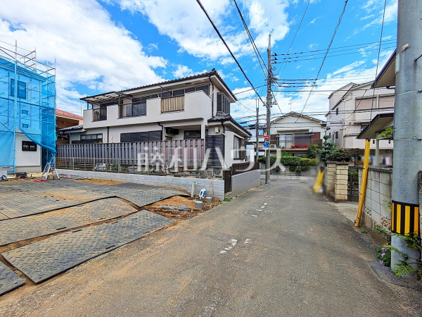 接道状況および現場風景 【志木市柏町1丁目】 接道状況および現場風景 【志木市柏町1丁目】