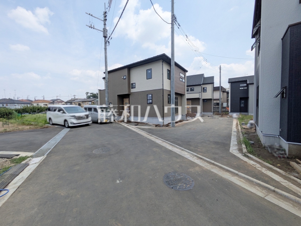 接道状況および現場風景 【東村山市秋津町3丁目】 接道状況および現場風景 【東村山市秋津町3丁目】
