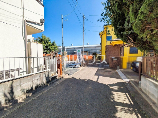 接道状況および現場風景 【東大和市狭山5丁目】 接道状況および現場風景 【東大和市狭山5丁目】