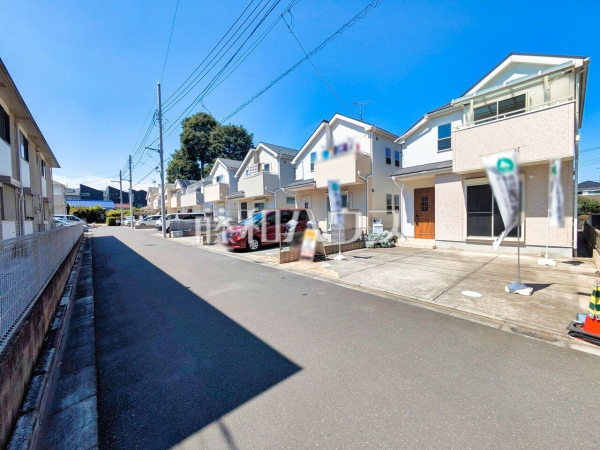 接道状況および現場風景 【東久留米市柳窪4丁目】 接道状況および現場風景 【東久留米市柳窪4丁目】