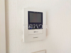 TVモニター付きインターホン訪問者がひと目で分かります TVモニター付きインターホン訪問者がひと目で分かります