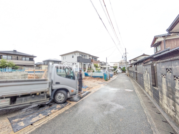 接道状況および現場風景 【福岡市西区上山門2丁目】 接道状況および現場風景 【福岡市西区上山門2丁目】