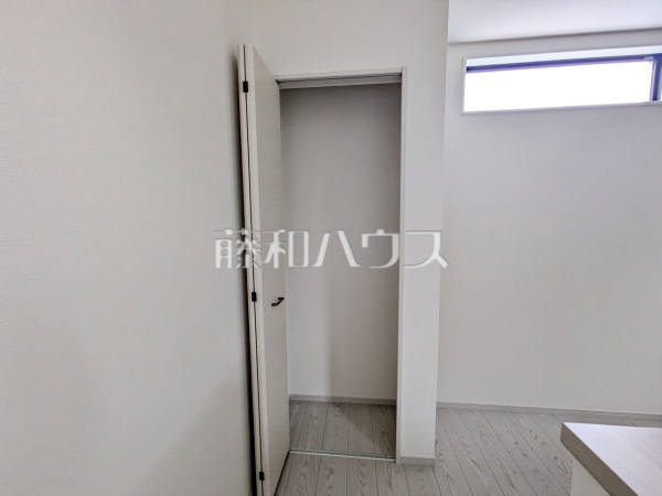3号棟 パントリー 【福岡市城南区樋井川6丁目】 3号棟 パントリー 【福岡市城南区樋井川6丁目】