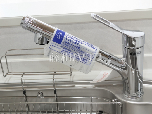 2号棟 浄水器一体型水栓 【宜野湾市野嵩4丁目】 いつでもおいしいお水が飲める浄水器一体型水栓も完備