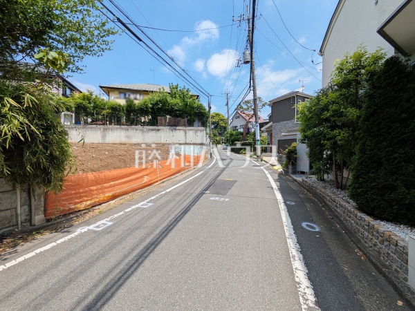 接道状況および現場風景 【杉並区松ノ木2丁目】 接道状況および現場風景 【杉並区松ノ木2丁目】