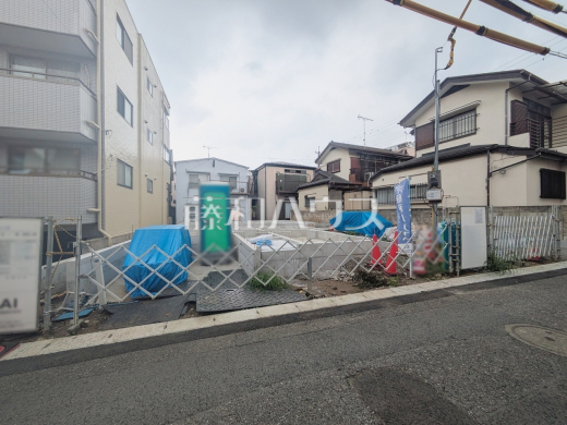 まだまだ建築中ですが、ぜひ現地をご覧になりませんか?基礎・上棟の状態は建築中にしかご覧になれません! 【和光市白子2丁目】