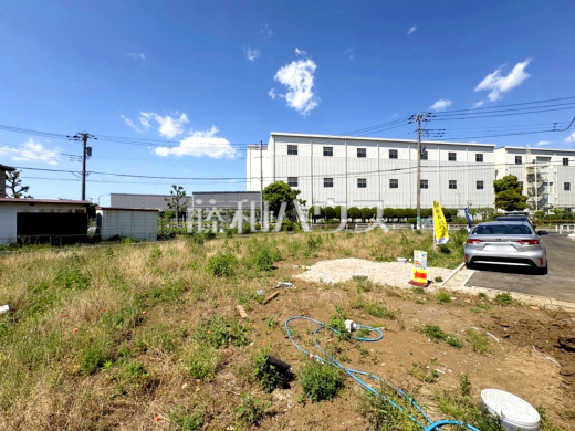 ≪接道状況≫周囲に高い建物のないエリアのため、空が大きく感じます。【府中市南町6丁目】