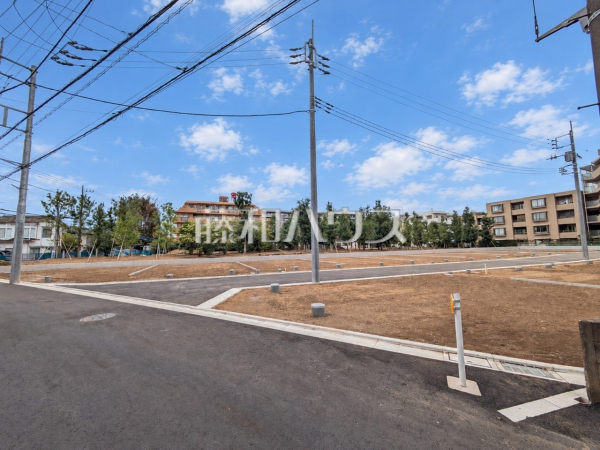 接道状況および現場風景 【東村山市美住町2丁目】 接道状況および現場風景 【東村山市美住町2丁目】