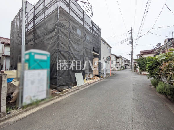 接道状況および現場風景 【東大和市中央1丁目】 接道状況および現場風景 【東大和市中央1丁目】