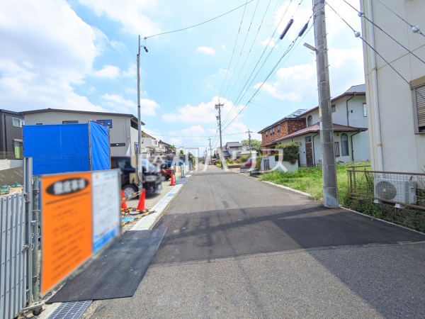 接道状況および現場風景 【春日井市大手町2丁目】 接道状況および現場風景 【春日井市大手町2丁目】