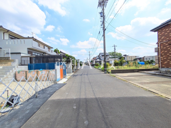接道状況および現場風景 【春日井市大手町2丁目】 接道状況および現場風景 【春日井市大手町2丁目】